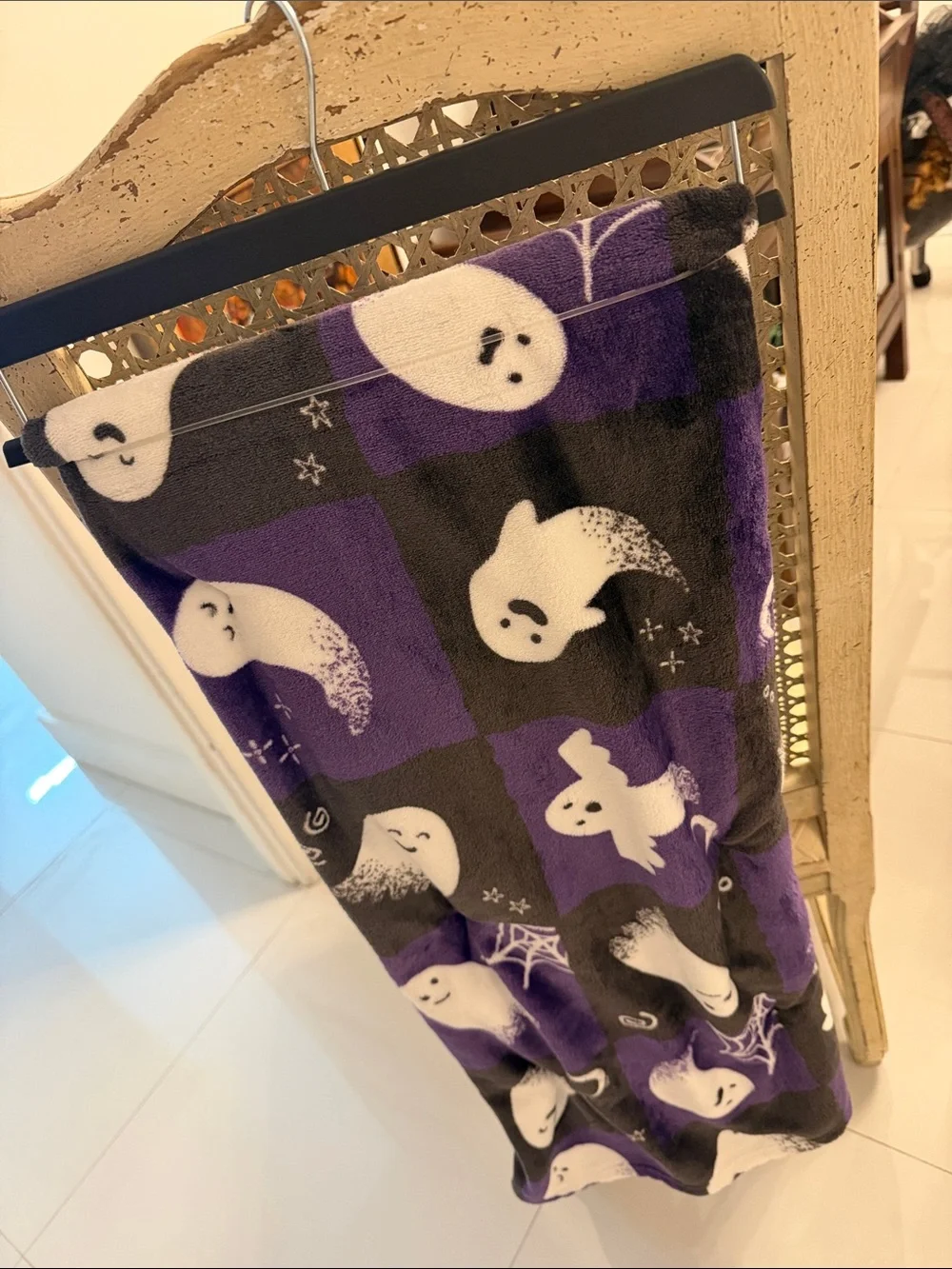 Halloween Ghost Velvet Plush Throw - Purple & Black
